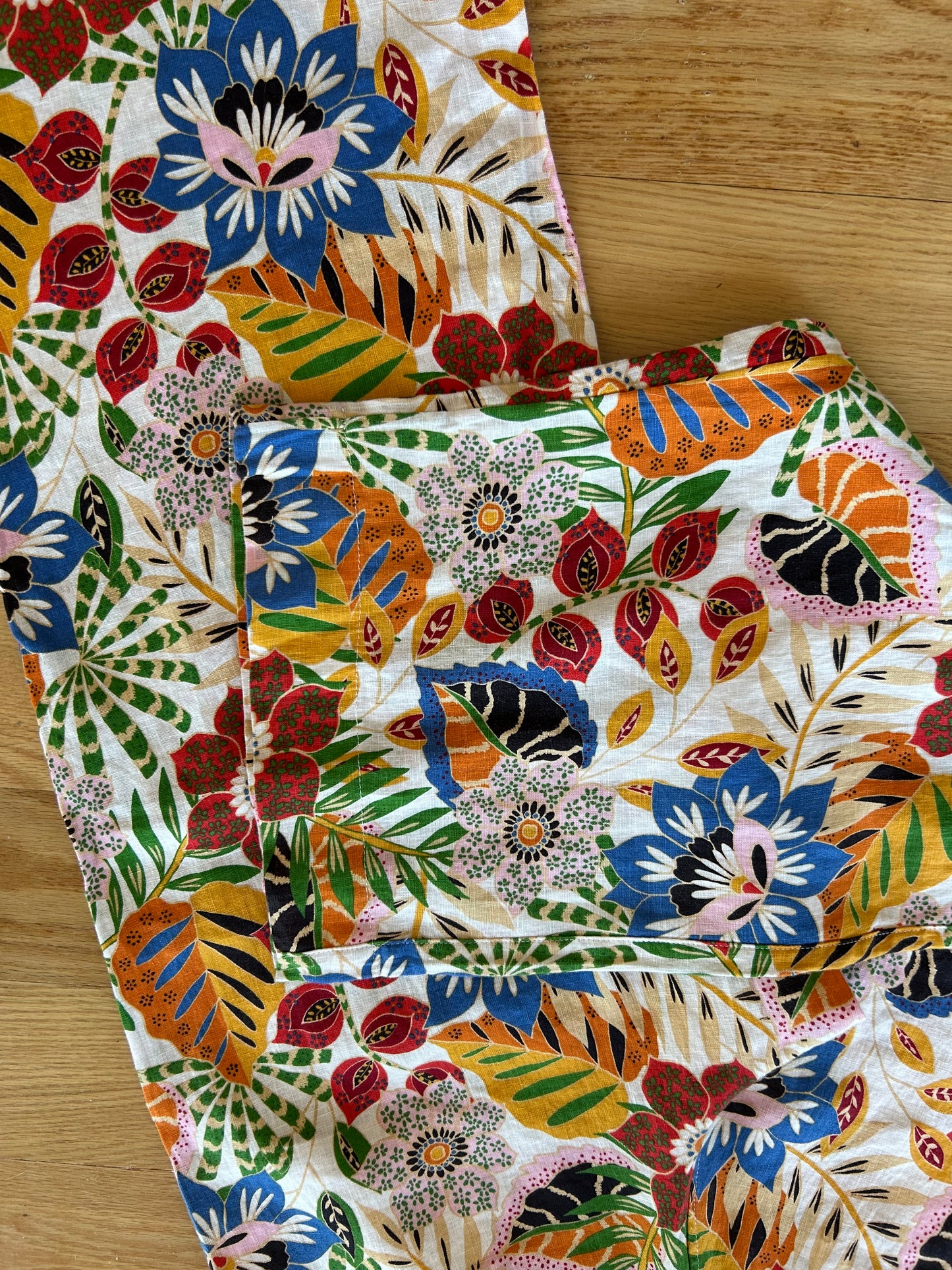 Wide Leg Resort Pants | Size Medium