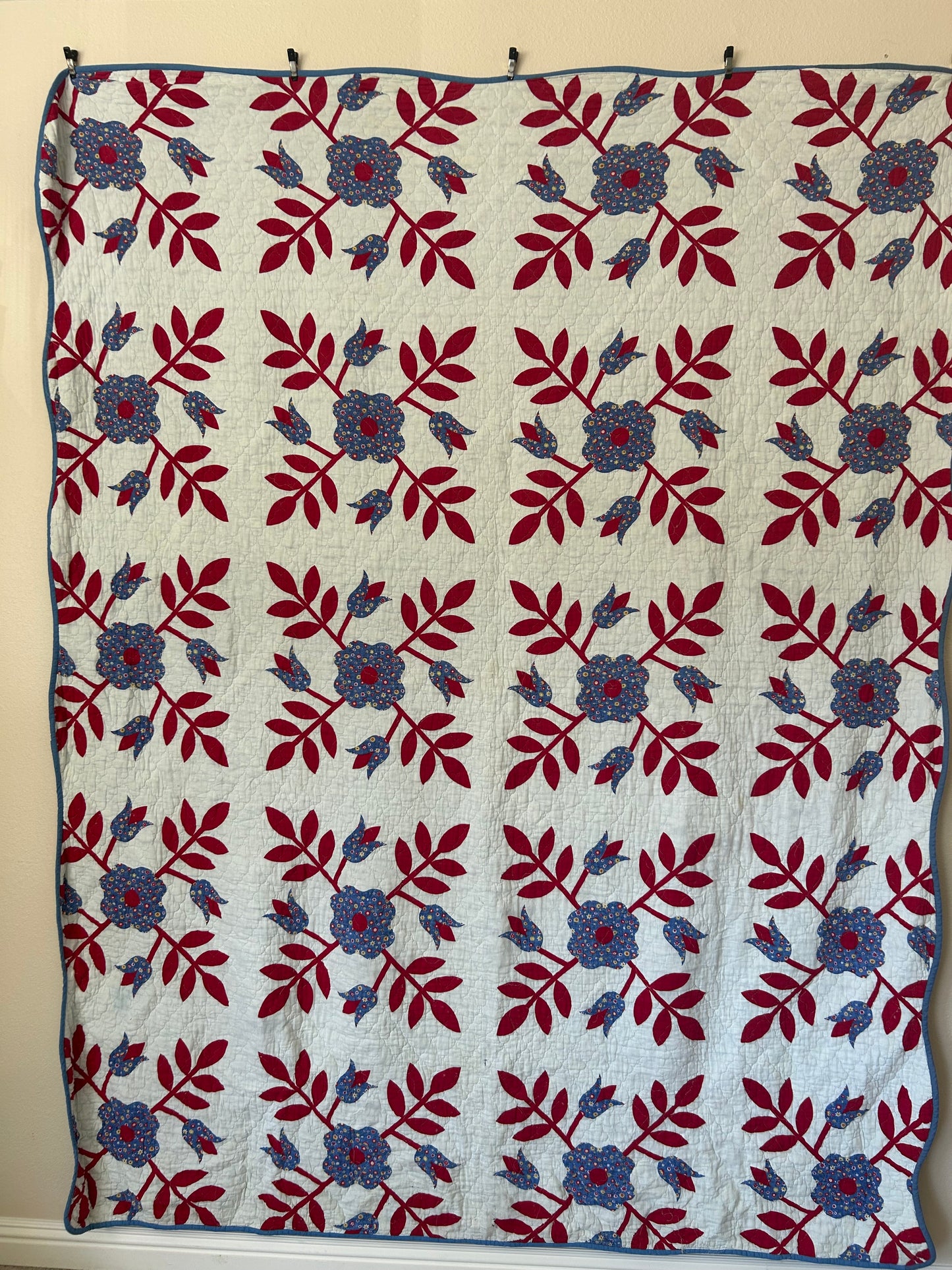 Darling Whig Rose Quilt | 1970s