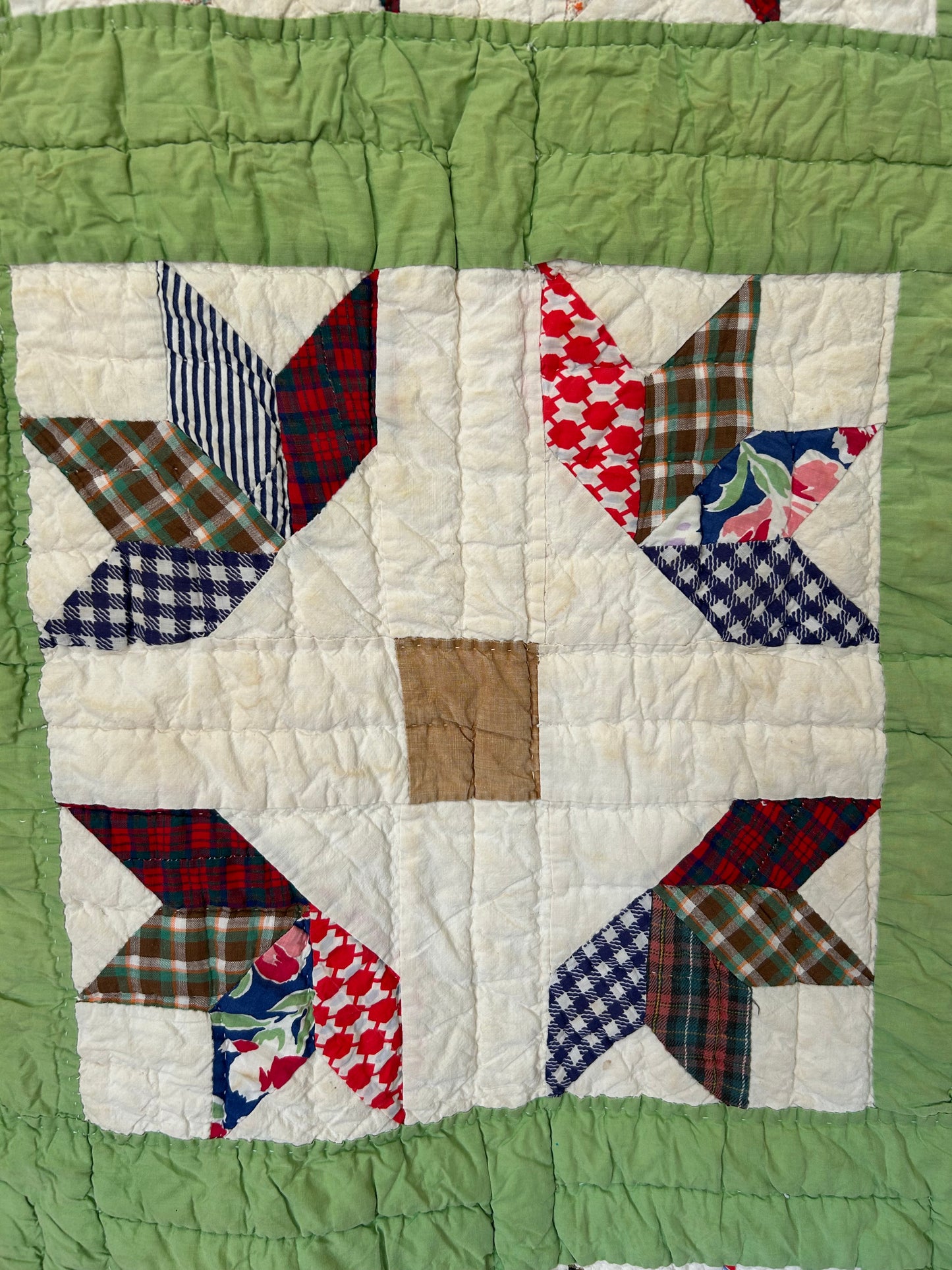 Green Sage Bud Variation Quilt