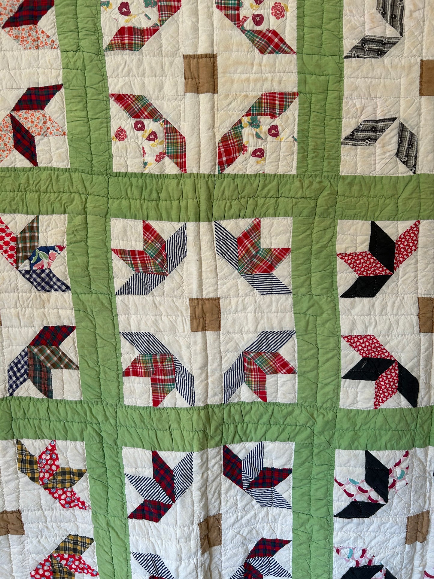 Green Sage Bud Variation Quilt