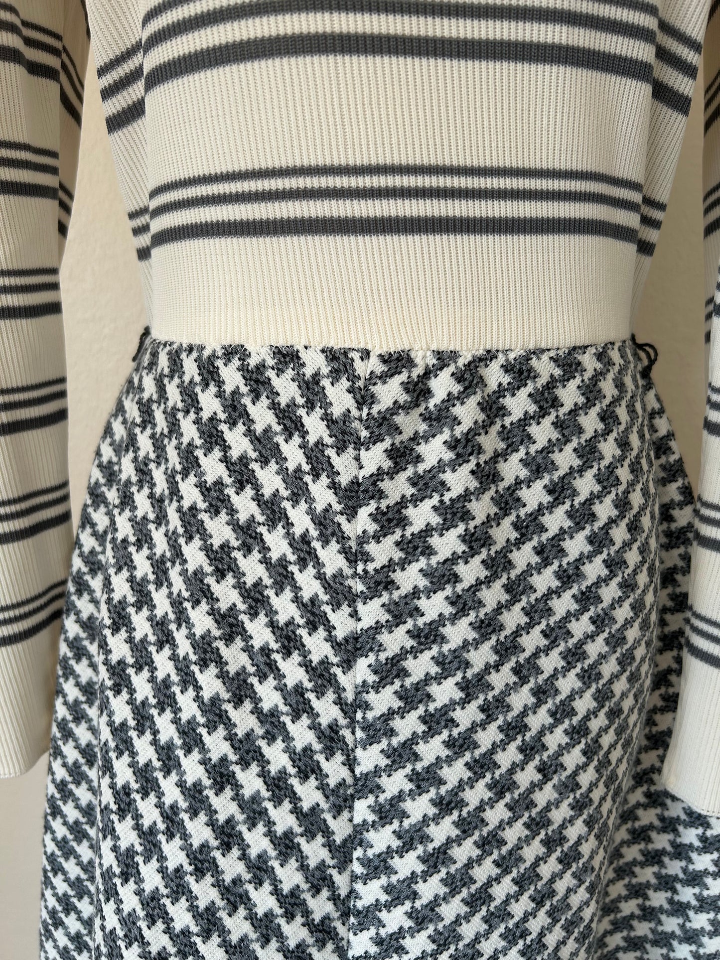 Vintage Dalton Houndstooth Dress | S/M | 1970s