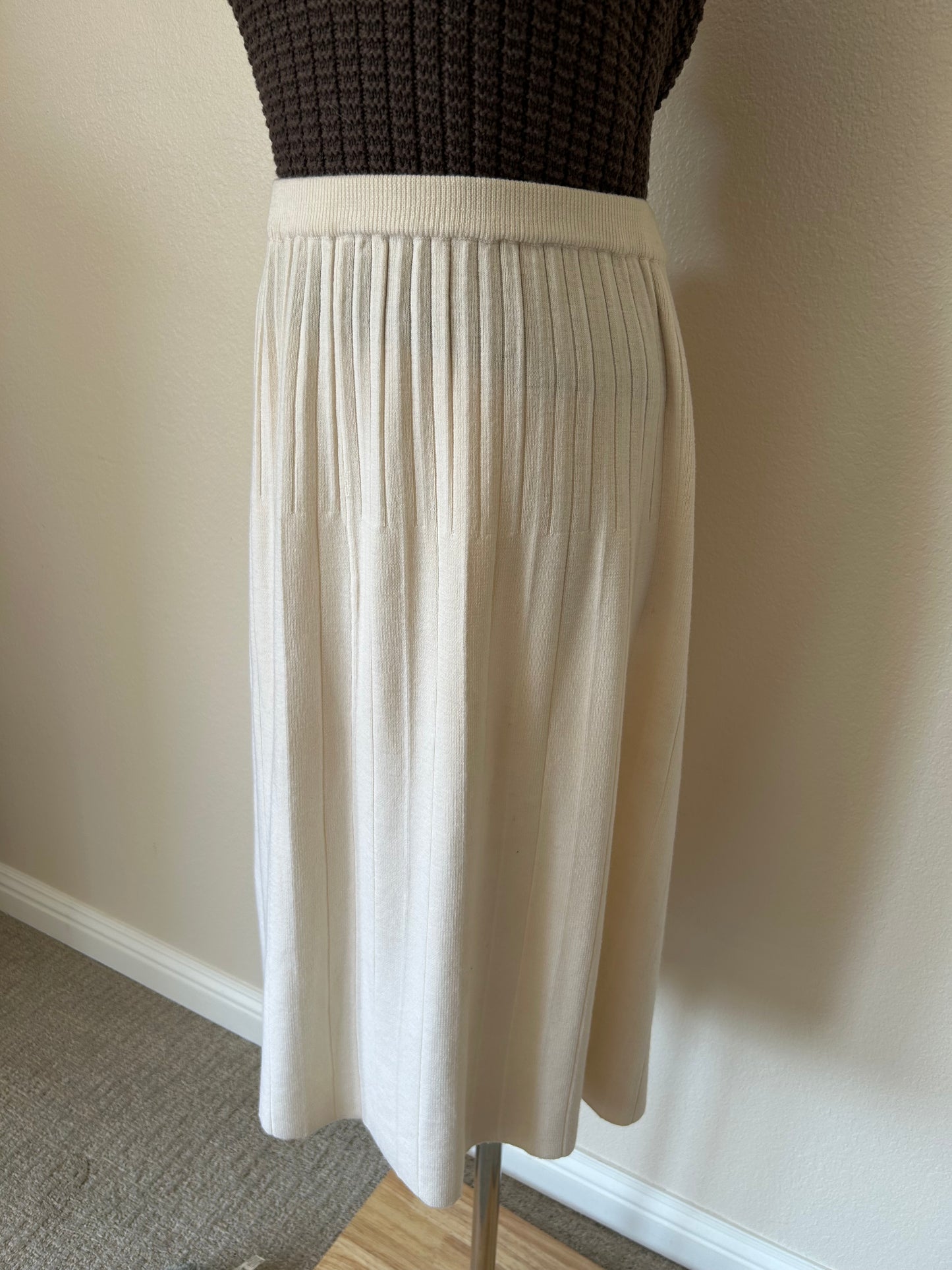 Vintage Ivory Wool Skirt | 1980s