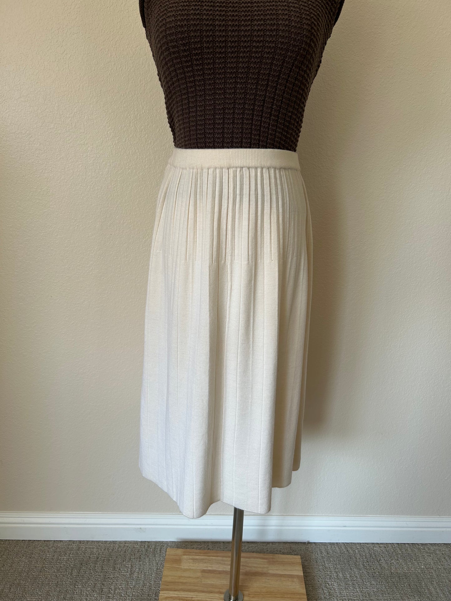 Vintage Ivory Wool Skirt | 1980s
