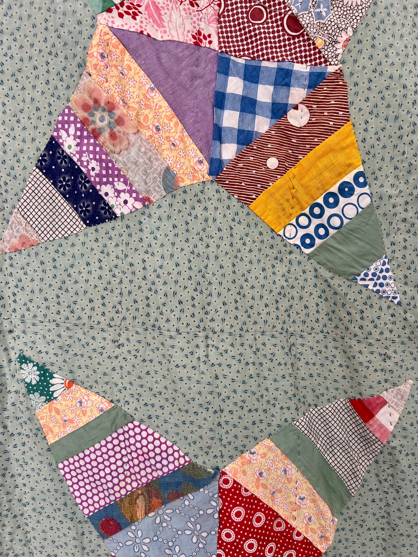 Green Rocky Road to Kansas Quilt | 1970s