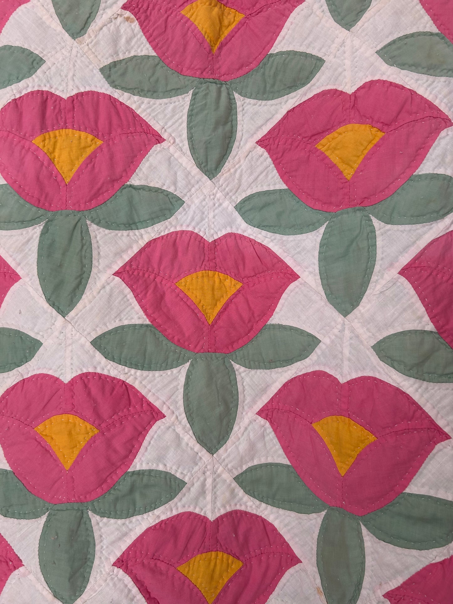 Pink Tulip Quilt | 1940s