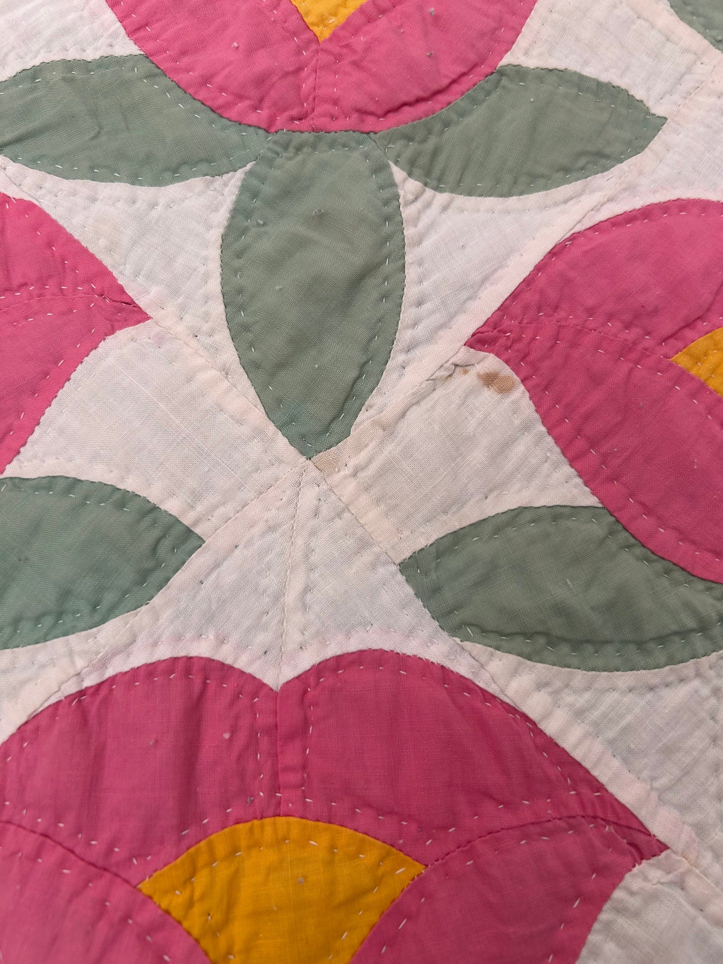 Pink Tulip Quilt | 1940s
