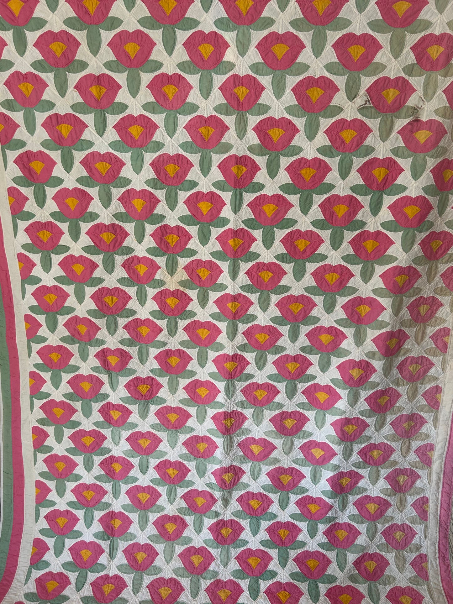 Pink Tulip Quilt | 1940s