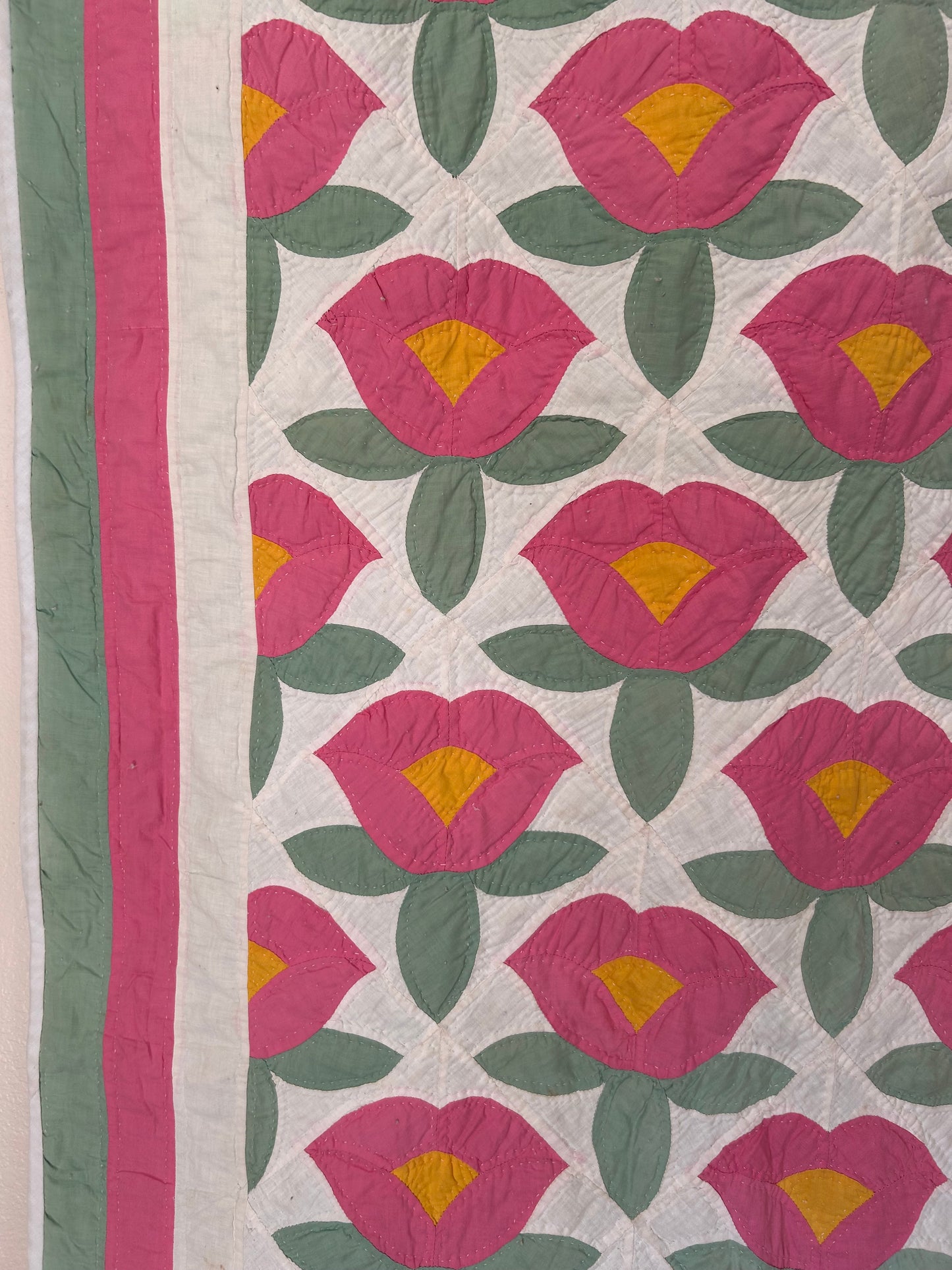 Pink Tulip Quilt | 1940s