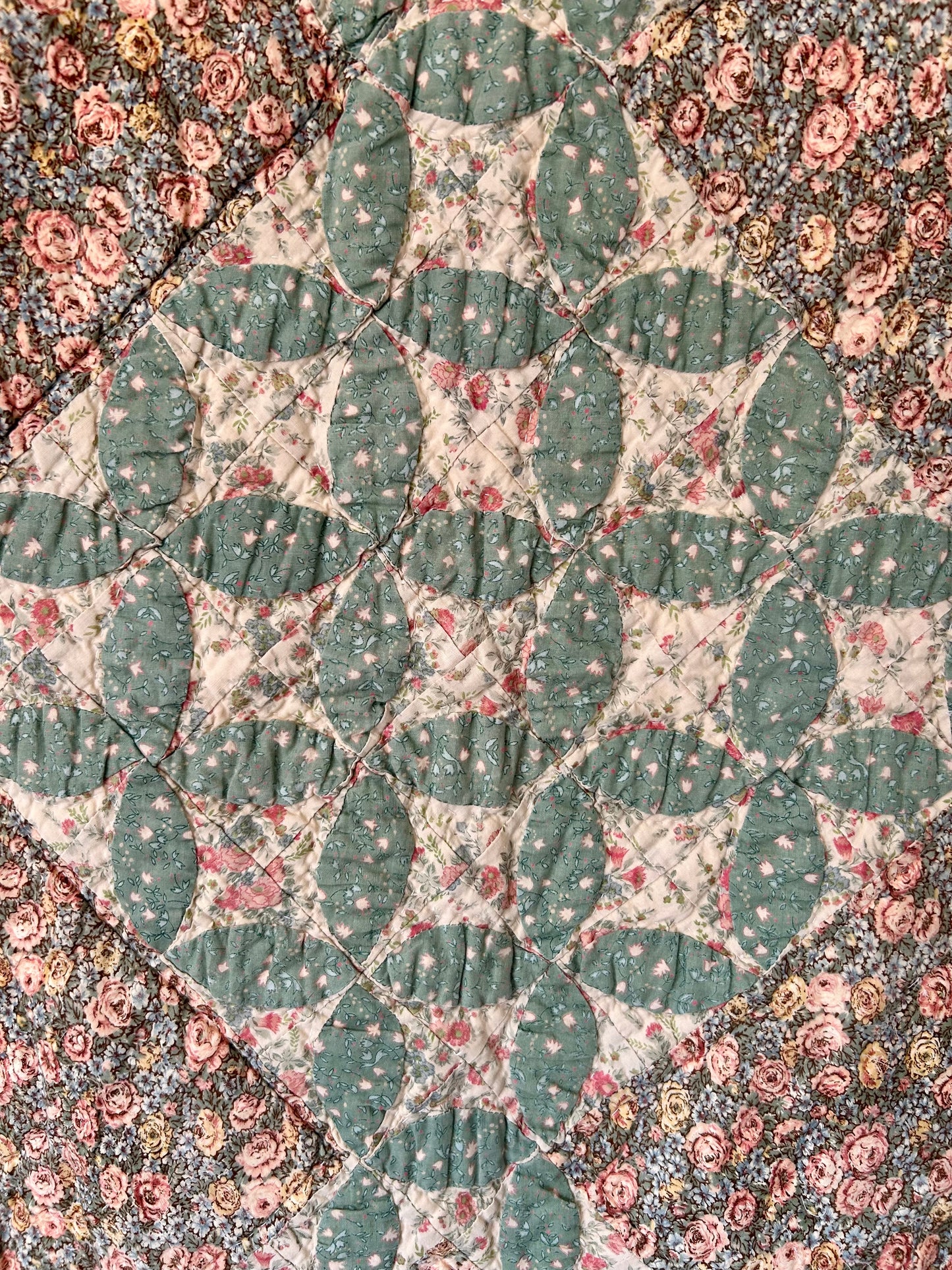Shabby Chic Quilt | 1990s
