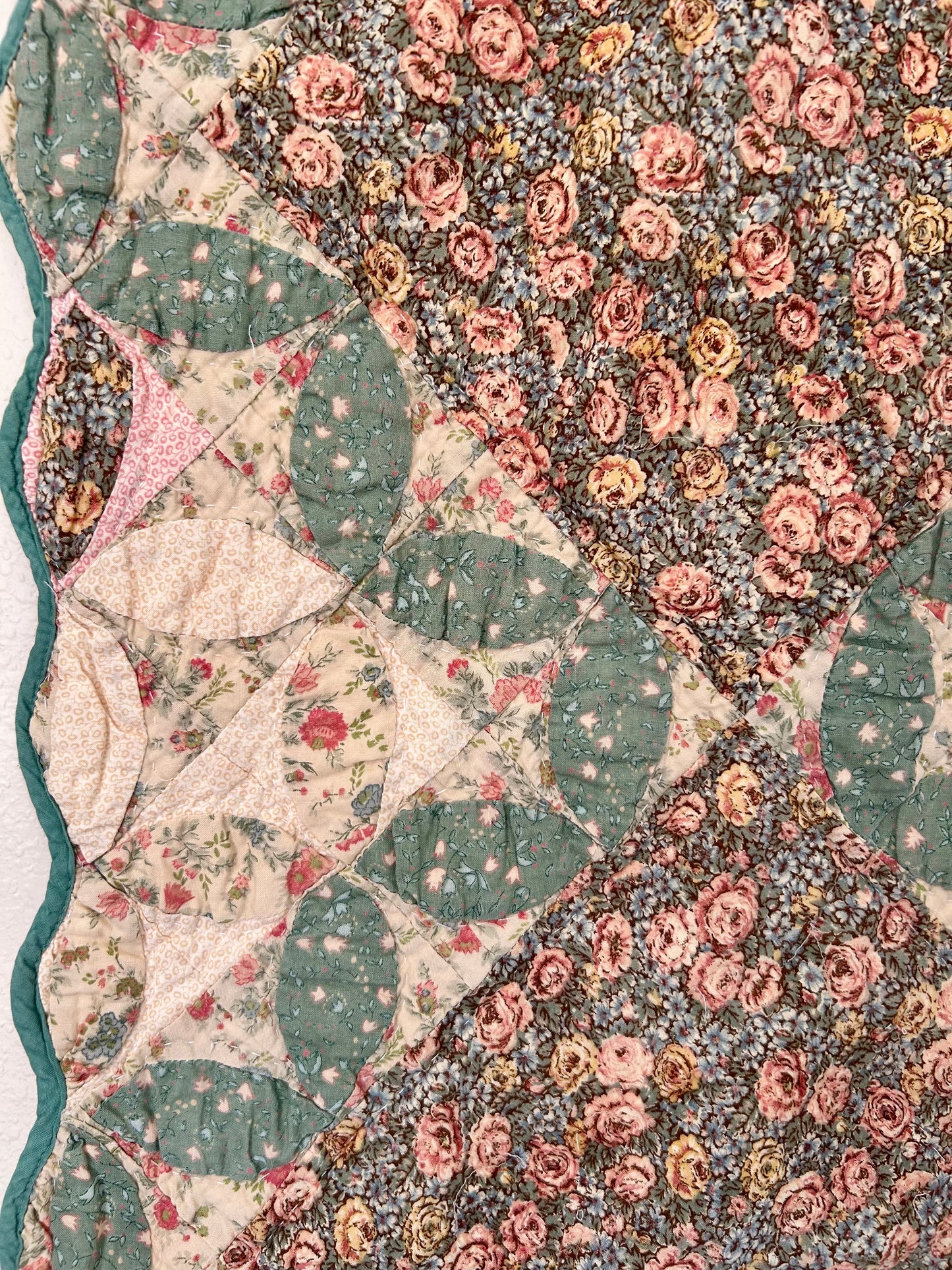 Shabby Chic Quilt | 1990s