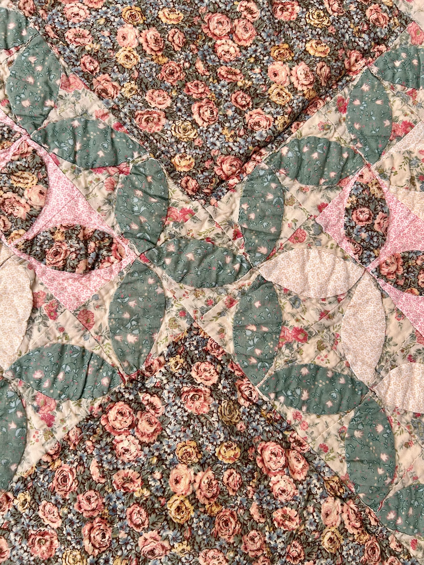 Shabby Chic Quilt | 1990s