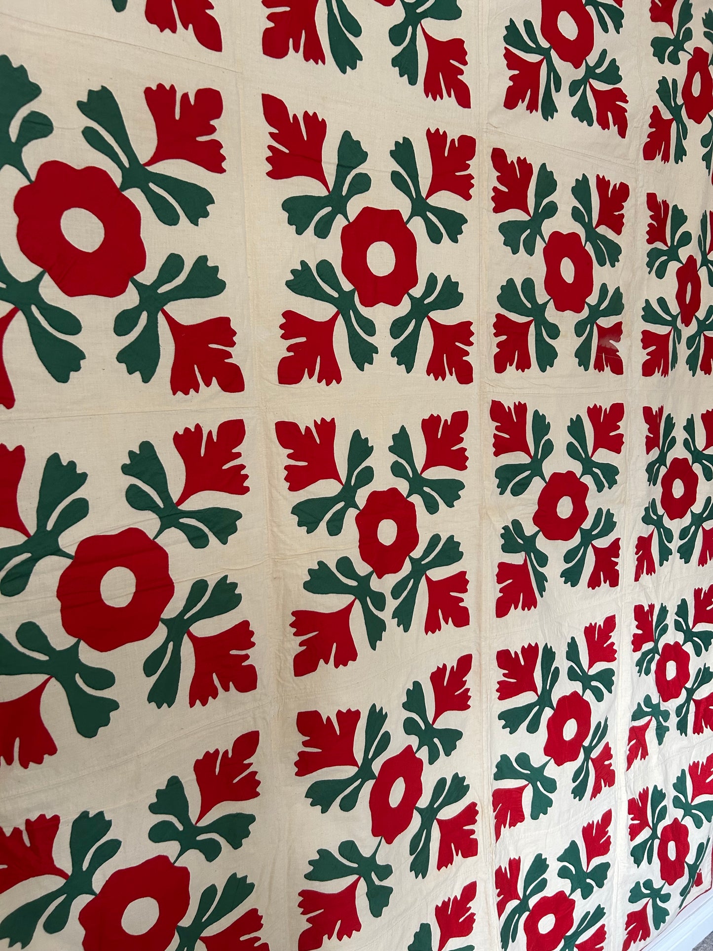 Pointsettia Quilt
