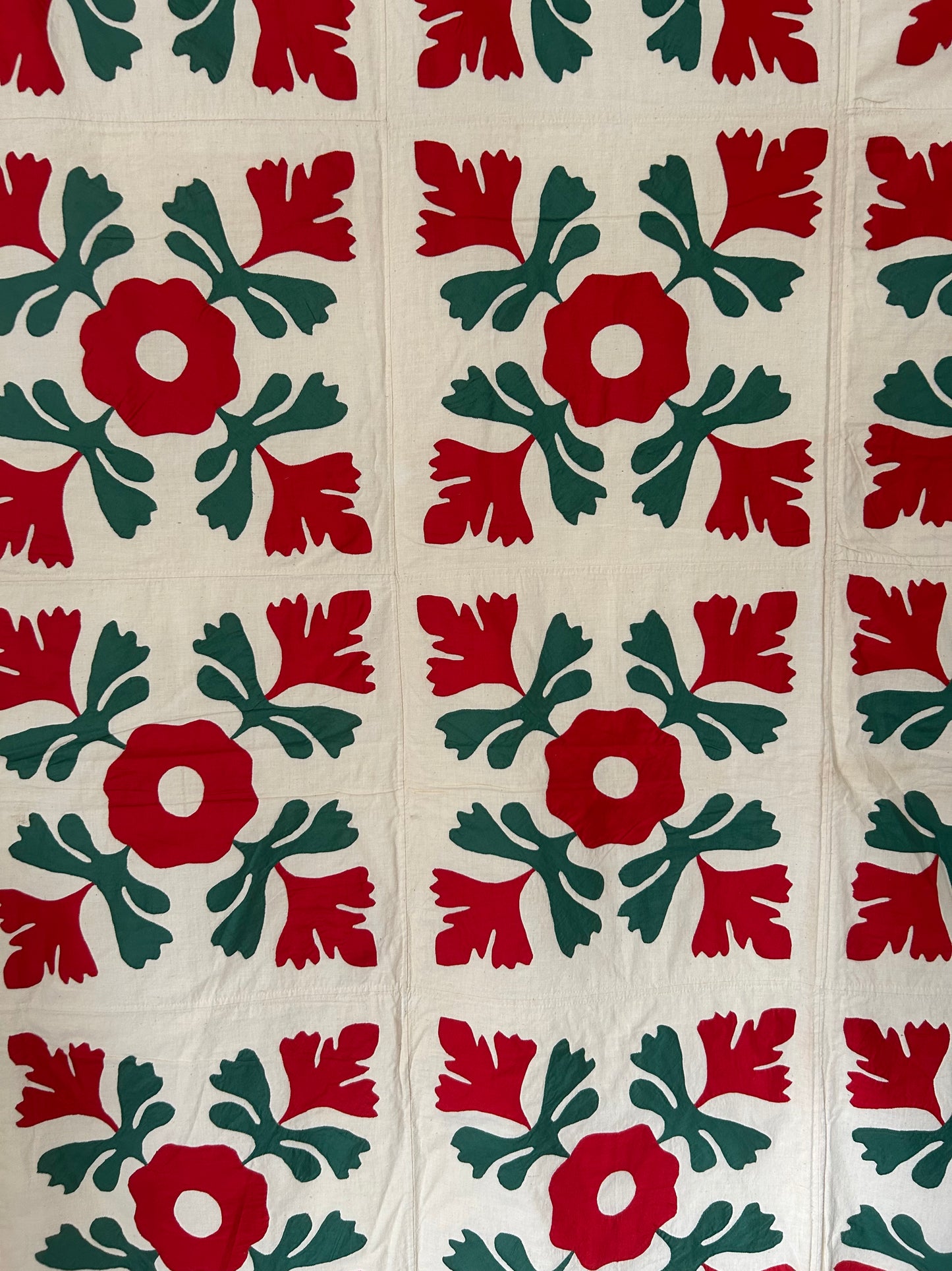 Pointsettia Quilt