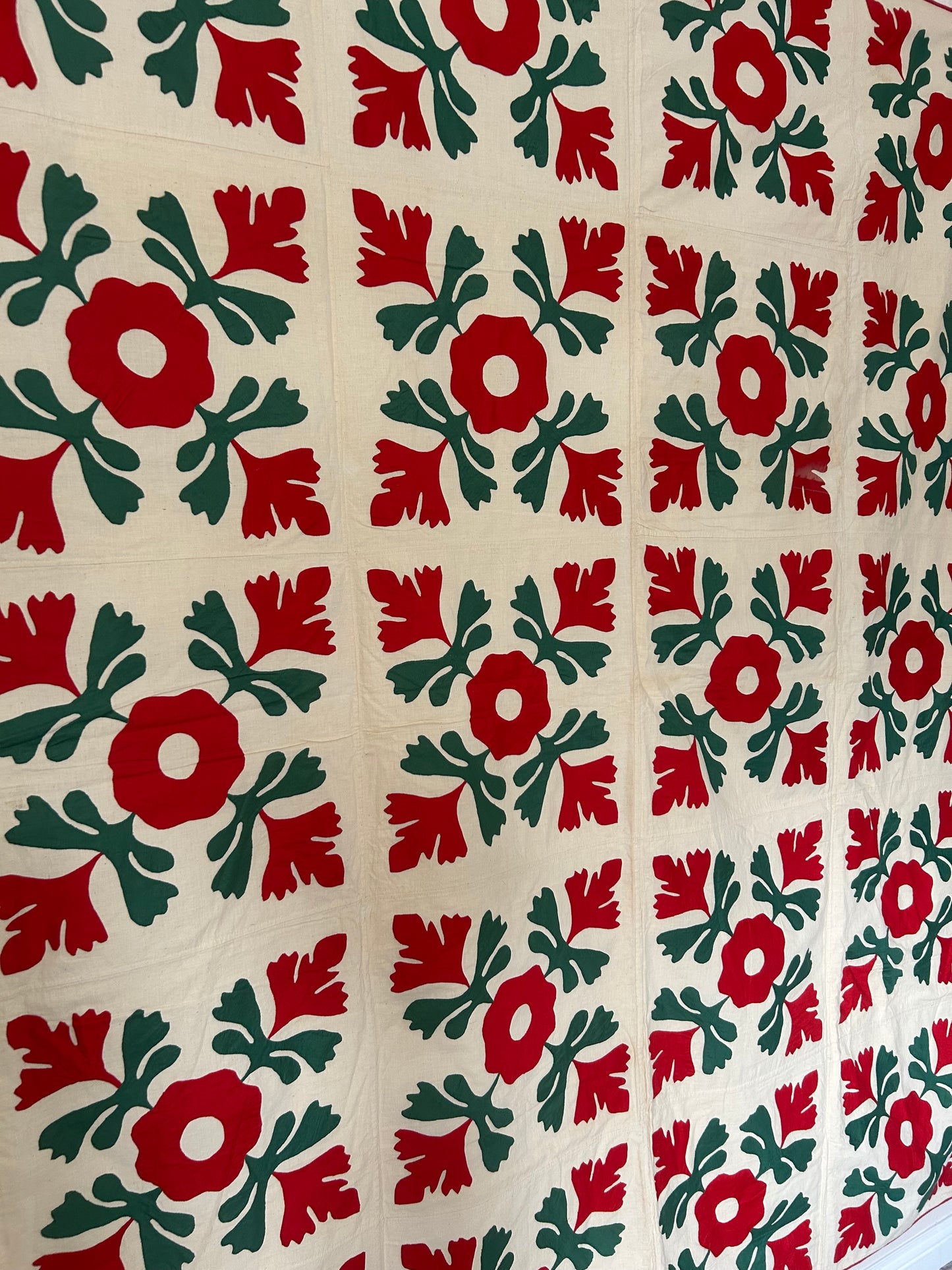 Pointsettia Quilt