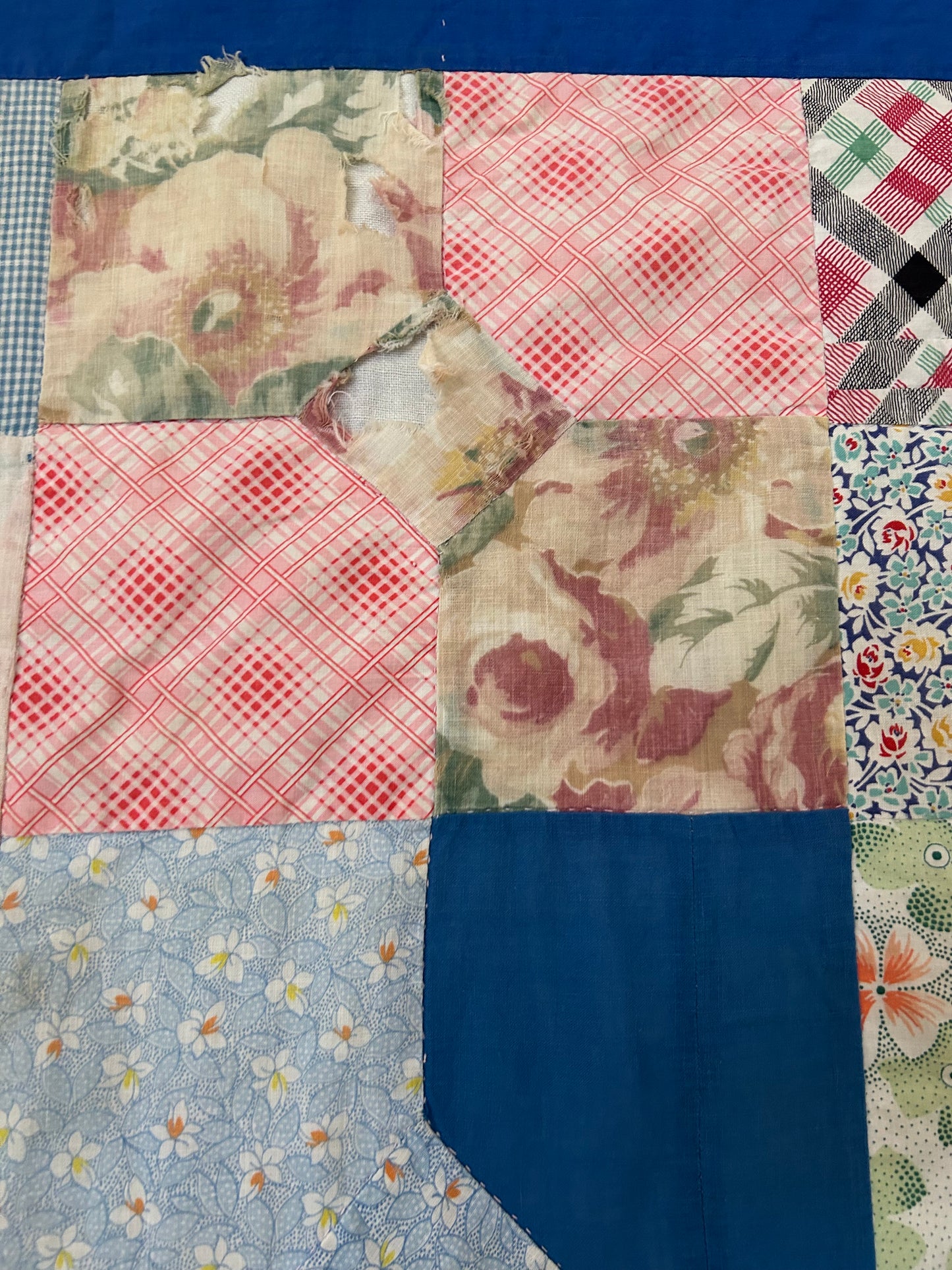 Feedsack Bow Tie Quilt | 1950s | Blue Binding | 82x68 | Twin/Throw