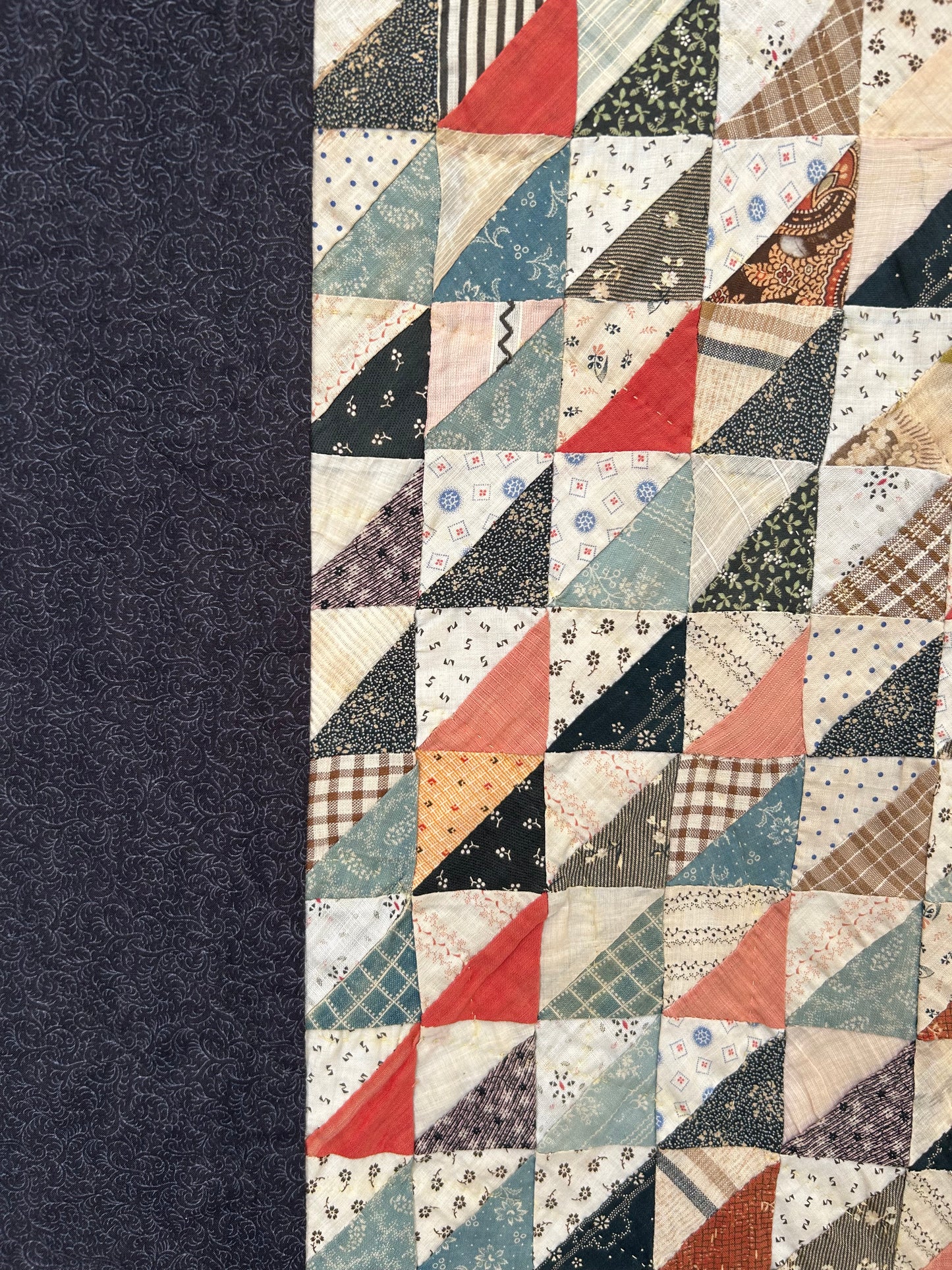 Antique Thousand Pyramids Pattern Quilt | Early 1900s