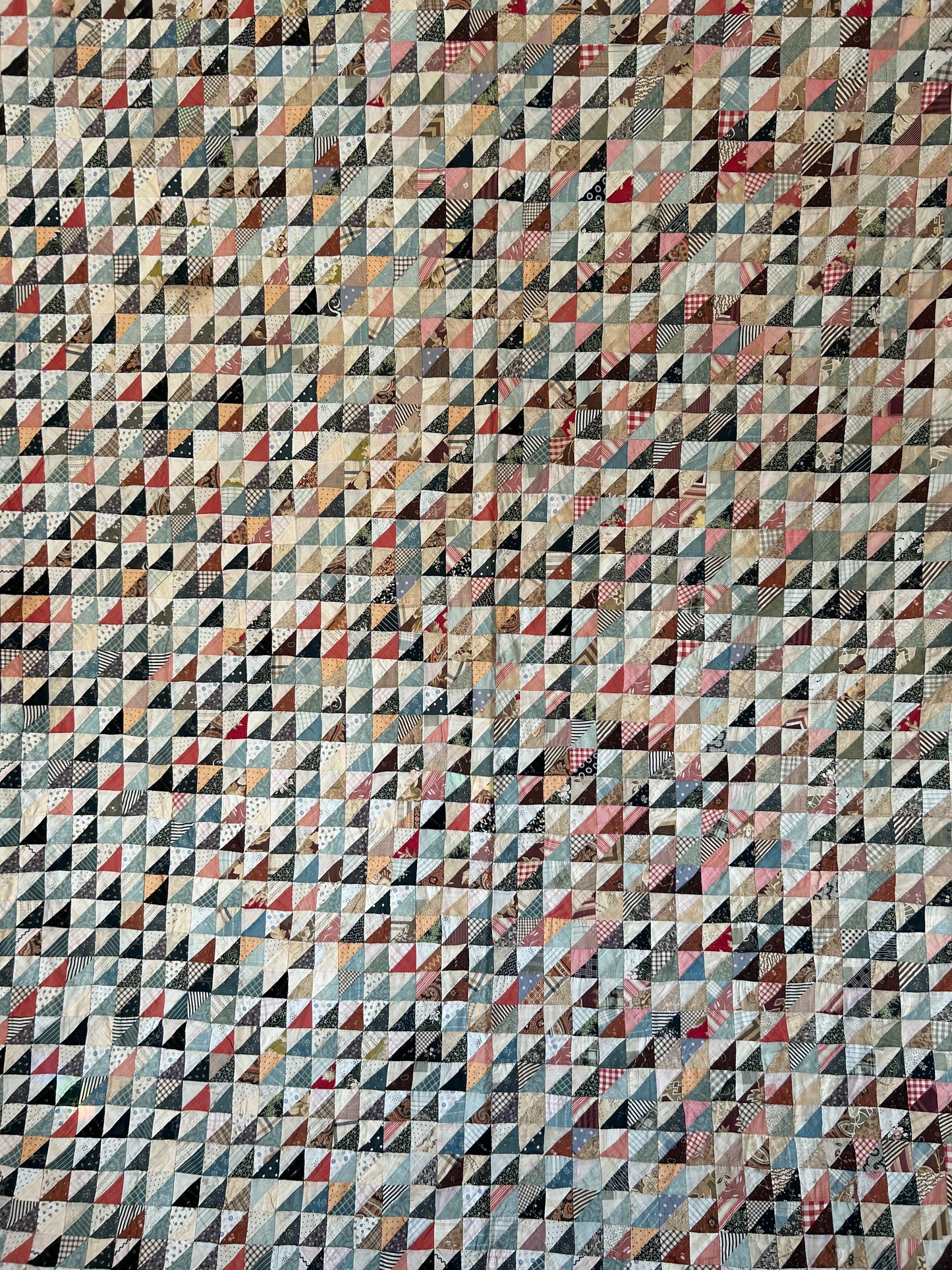 Antique Thousand Pyramids Pattern Quilt | Early 1900s