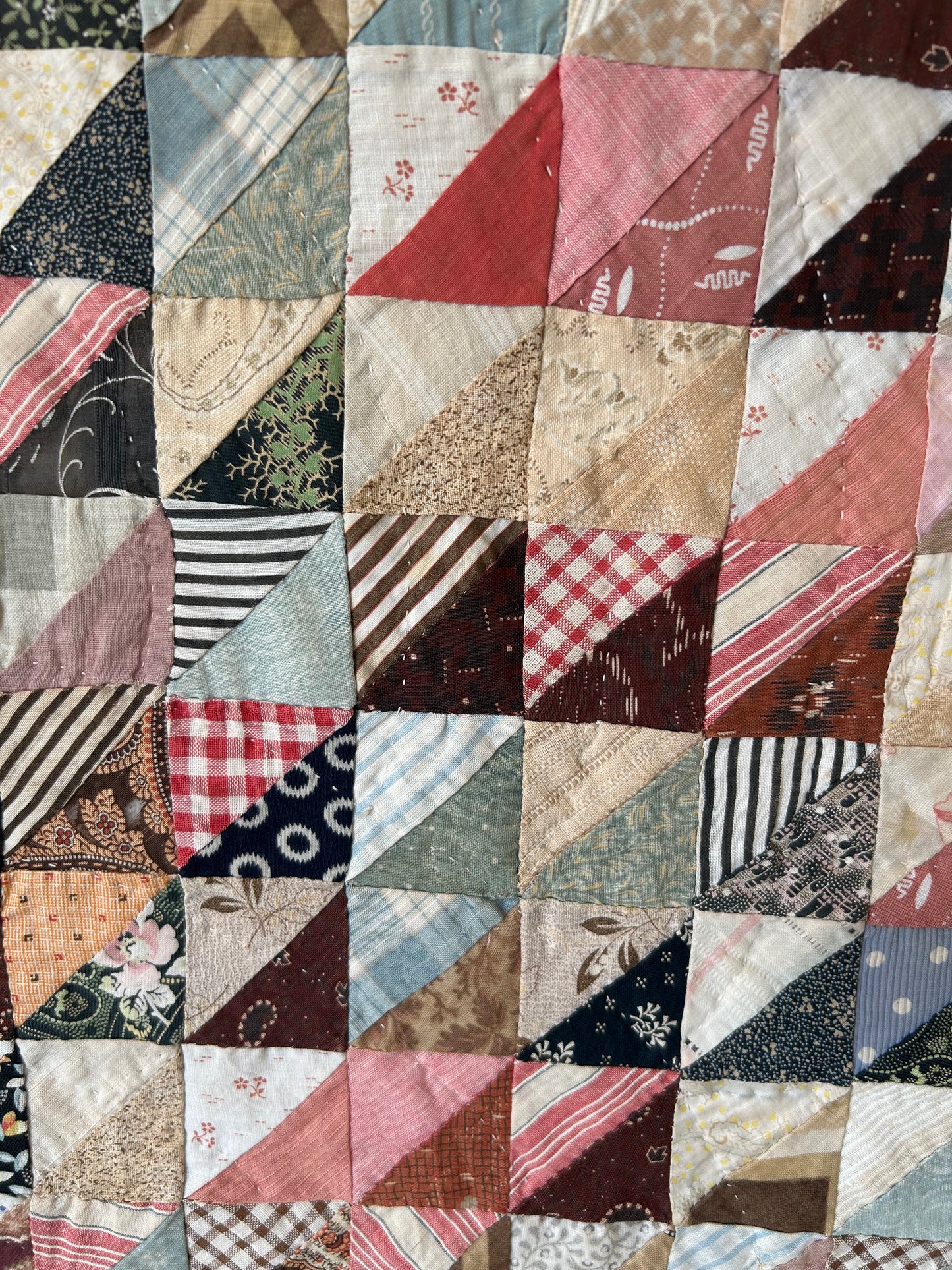 Antique Thousand Pyramids Pattern Quilt | Early 1900s