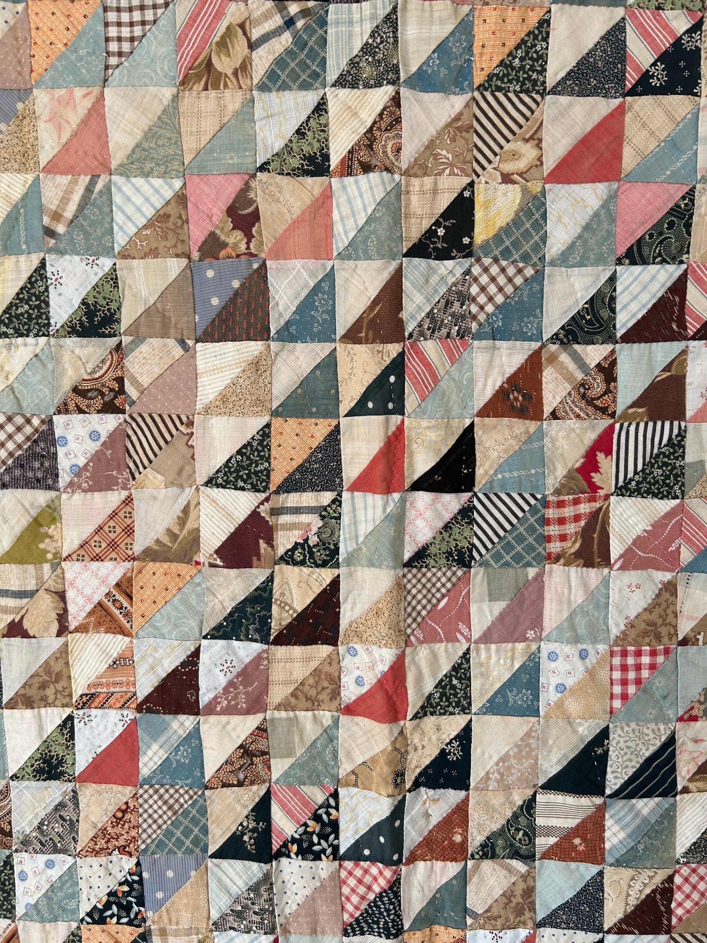 Antique Thousand Pyramids Pattern Quilt | Early 1900s